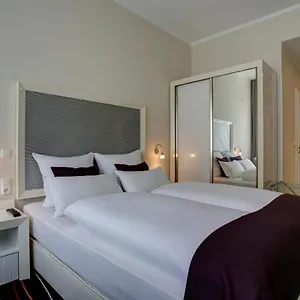 Hotel Yors
