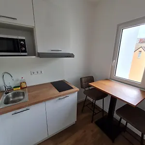 Lenau Апарт-отель 3*
