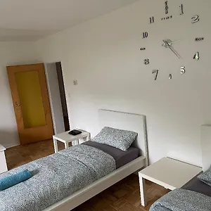 Dora * Hannover