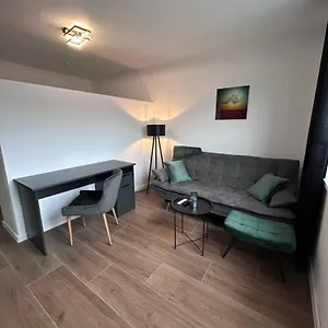 Apartament Hochwertige City & Messewohnung *