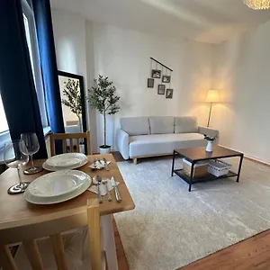 Daire Luxury ,2 Room, Elite Location, 2 Lcd Tv Hannover