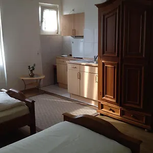 Hotel Garni